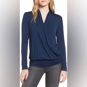 Amour Vert Angela Draped Women's Top in Teal XS